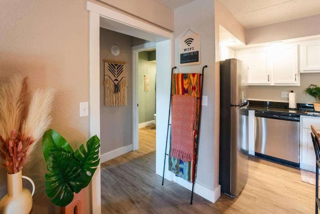Pet Friendly Boho Condo With Pool--Fitness Center--Next To The Branson Landing--Close To Convention Center And Kanakuk Kültér fotó