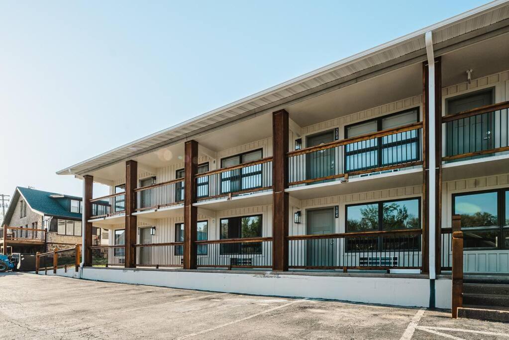 Pet Friendly Boho Condo With Pool--Fitness Center--Next To The Branson Landing--Close To Convention Center And Kanakuk Kültér fotó