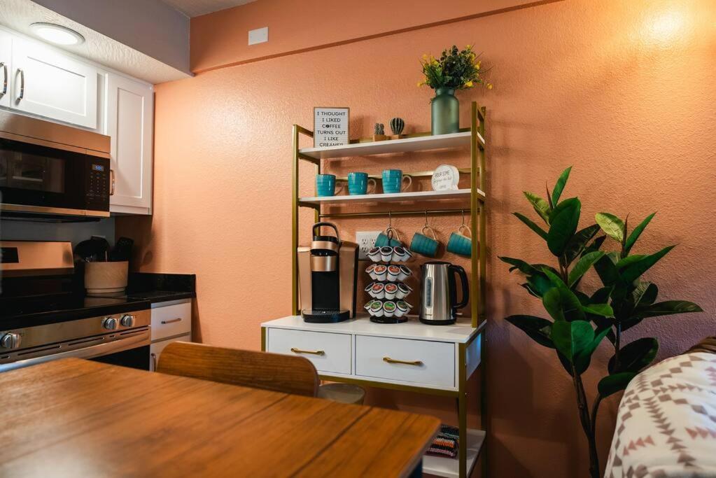 Pet Friendly Boho Condo With Pool--Fitness Center--Next To The Branson Landing--Close To Convention Center And Kanakuk Kültér fotó